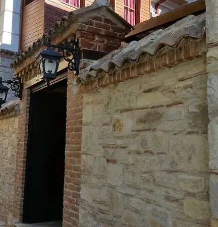 Couette-café Casa Callinos 3*