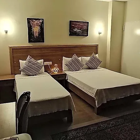 Casa Callinos 3*