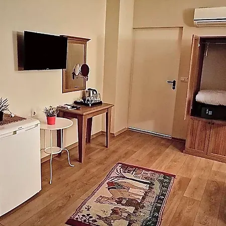 Casa Callinos Couette-café 3*