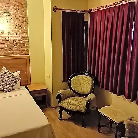 Casa Kallinos 3*