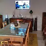 Alojamento de Acomodação e Pequeno-almoço Casa Callinos